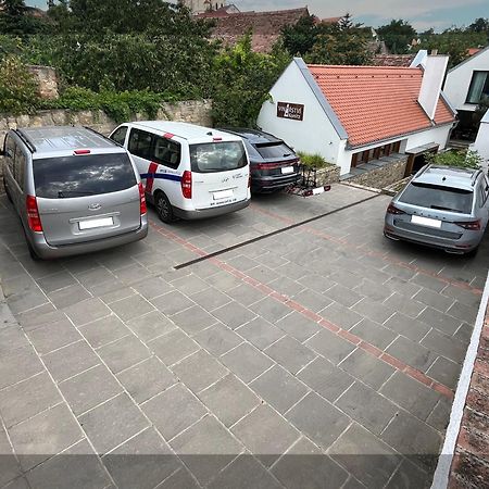 Penzion Vinarstvi Konitz Znojmo Extérieur photo